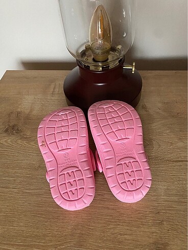 22 Beden pembe Renk Crocs Terlik