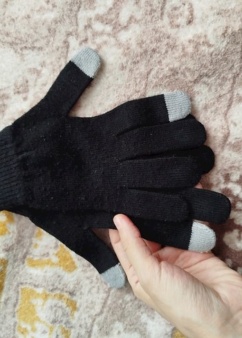Gri Uçlu Siyah Örgü Eldiven - Görsel 2
