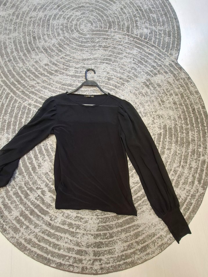 Siyah Uzun Kollu Salaş Bluz - Görsel 4