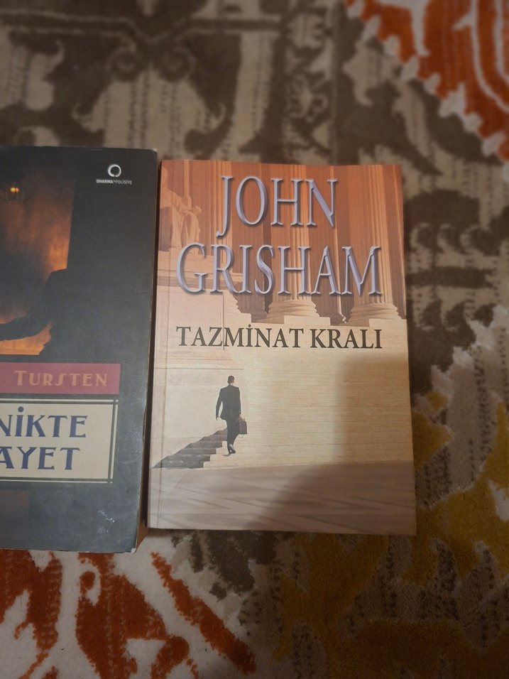 3 Adet Roman - Görsel 2