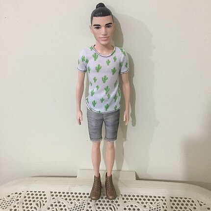 Barbie fashionistas Ken