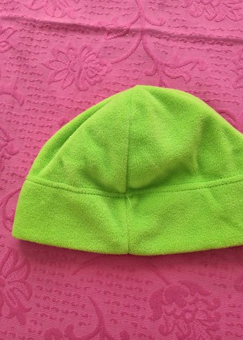 12+ Yaş, > 23 cm Beden Yeşil Polar Bere MERLO