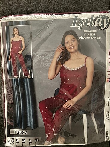 Dantel Detaylı Pijama Takım
