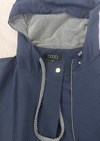 Gri Kapüşonlu Midi Kadın Yağmurluk - Görsel 3