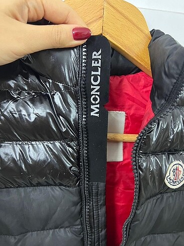 Moncler Moncler Erkek Çocuk Yelek (3 yaş)