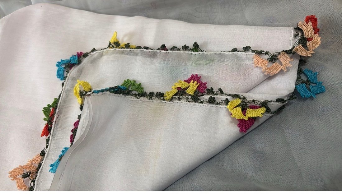 Tığ oyası beyaz yemeni yazma fular - Görsel 2