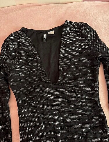 H&M Pariltili Gece Elbisesi