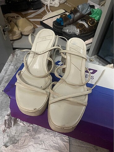 zara ayakkabı
