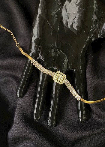 Taş detaylı gold küpe - Görsel 2