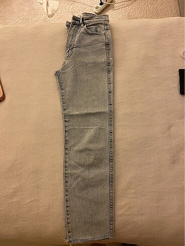 32 Beden pull and bear jean