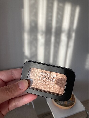 make up for ever  aydınlatıcı - Görsel 3