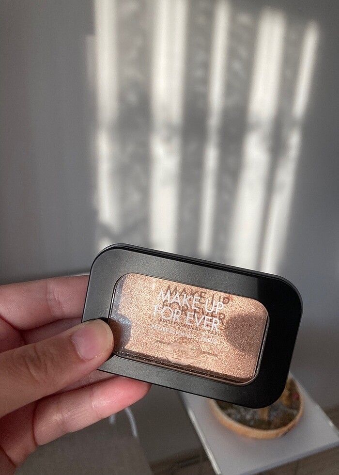 make up for ever  aydınlatıcı - Görsel 3
