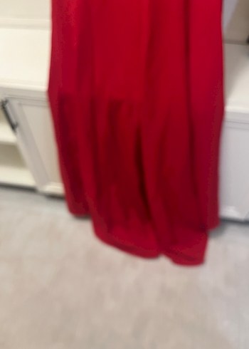 Kırmızı Drapeli Uzun Abiye Elbise - Görsel 5