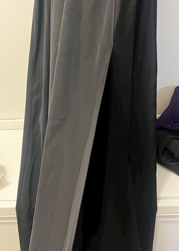 Siyah V Yaka Fermuarlı Kadın Midi Ceket - Görsel 3