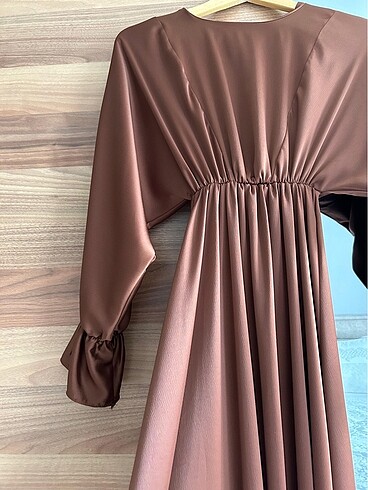 Zara Elbise