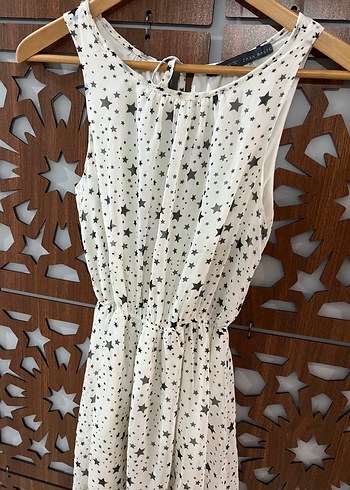 Zara Kemerli Beyaz Yıldız Desenli Uzun Elbise - Görsel 3