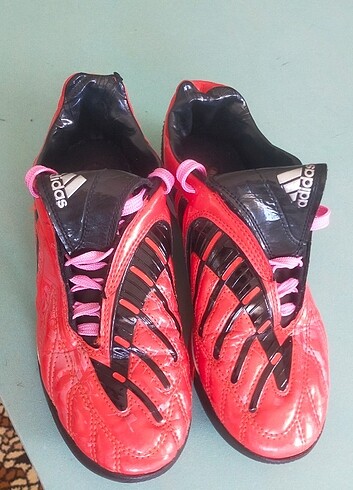 Adidas Orjinal Adidas Halı saha ayakkabısı 37 numara