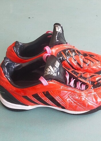 37 Beden Orjinal Adidas Halı saha ayakkabısı 37 numara