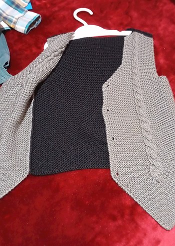 Erkek Çocuk Gri Örgü Süveter - Görsel 2