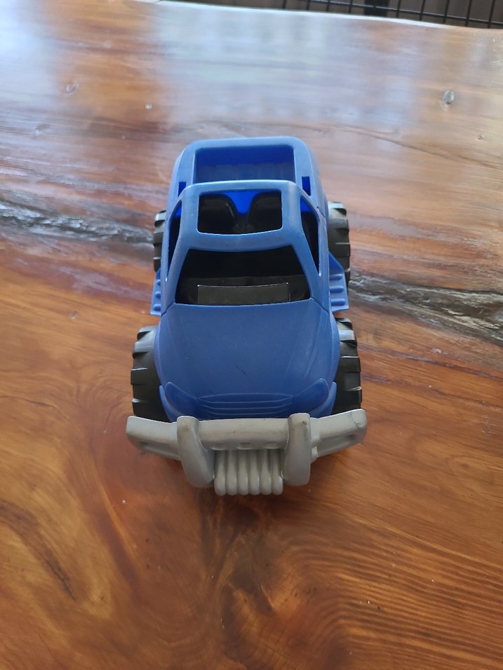 Mavi Renkli Oyuncak Araba - Görsel 2