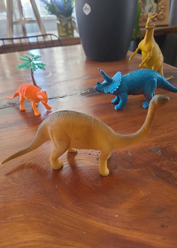 Renkli Dinozor Figürleri Seti 8 adet - Görsel 5