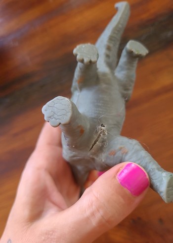 Gri Camel Dinozor Figürü - Görsel 5