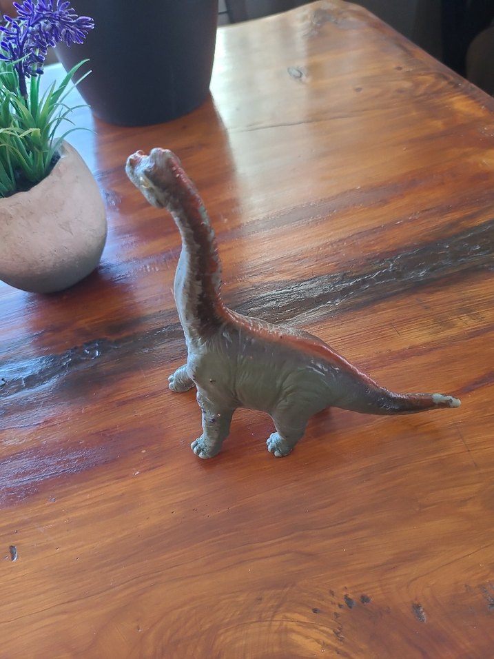 Gri Camel Dinozor Figürü - Görsel 3