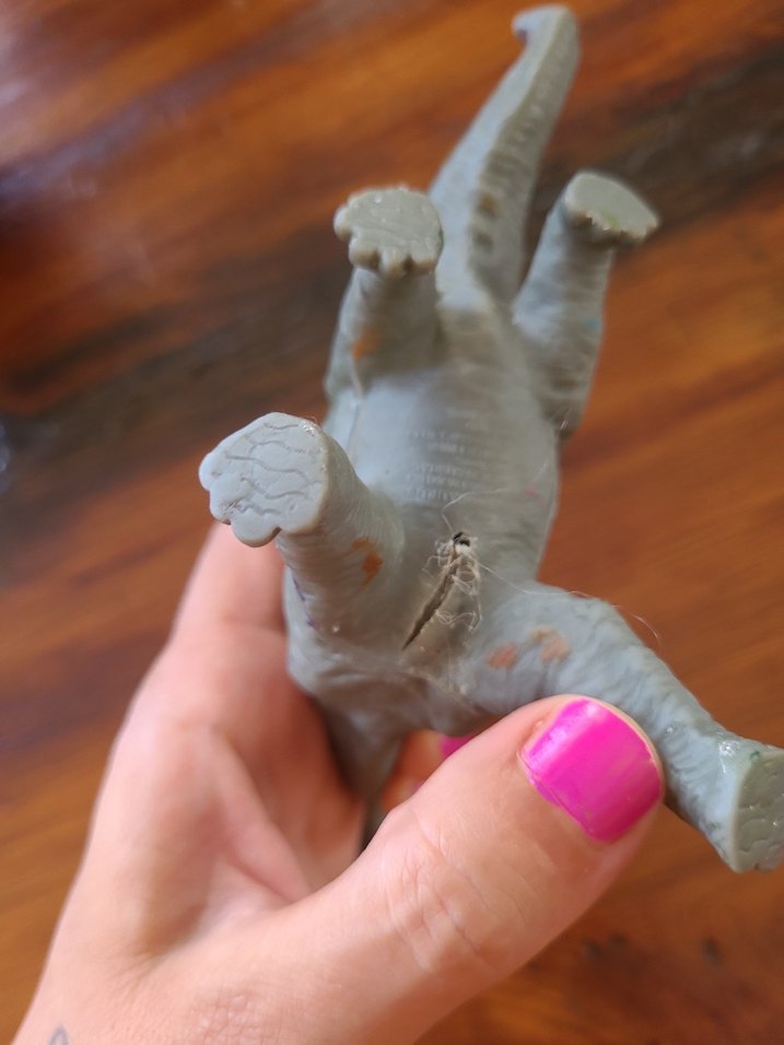 Gri Camel Dinozor Figürü - Görsel 5