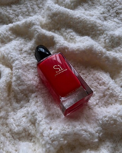 Giorgio Armani Si Passione parfüm