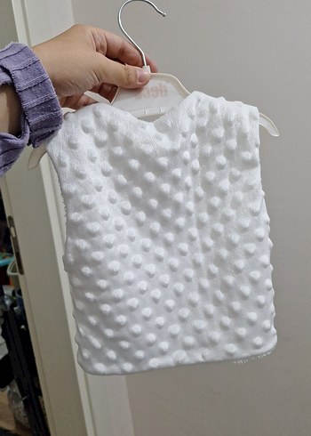 Beyaz Nakışlı Kız Çocuk Peluş Yelek - Görsel 2