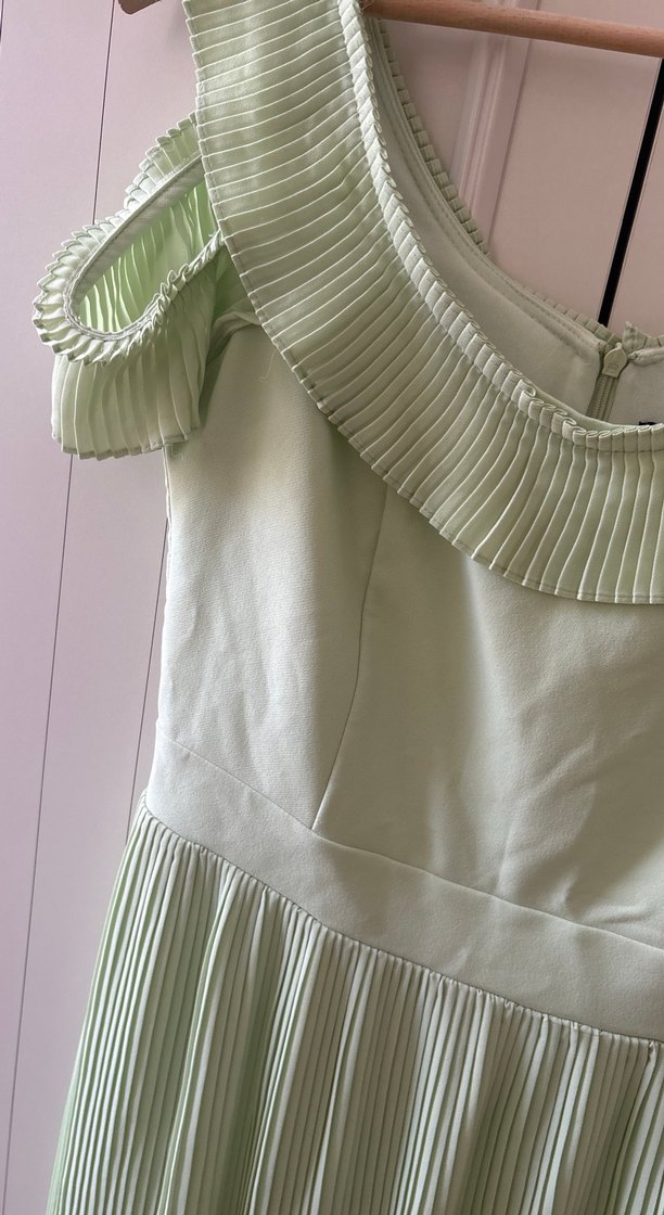 Yeşil Piliseli Vintage Midi Elbise - Görsel 2