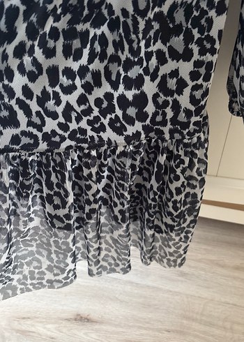 Gri Leopar Desenli Uzun Kollu Midi Elbise - Görsel 3