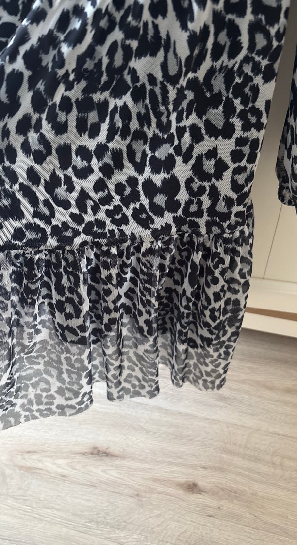 Gri Leopar Desenli Uzun Kollu Midi Elbise - Görsel 3