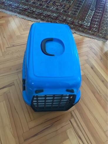 KEDİ TAŞIMA KUTUSU