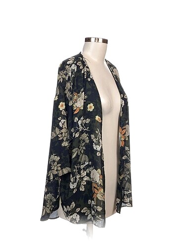 Bershka Bershka Kimono %70 İndirimli.
