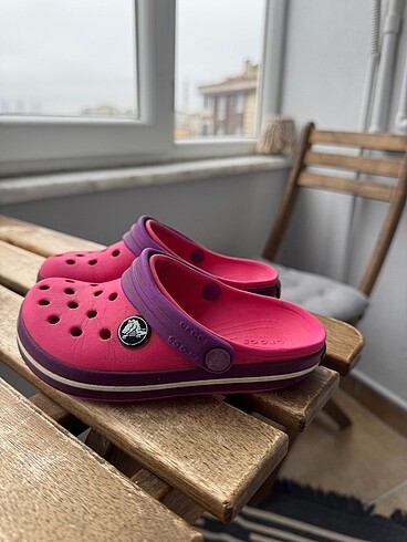 Crocs