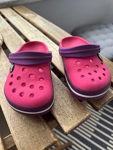 25 Beden pembe Renk Crocs