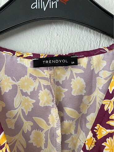 xs Beden Trendyolmilla çiçekli elbise