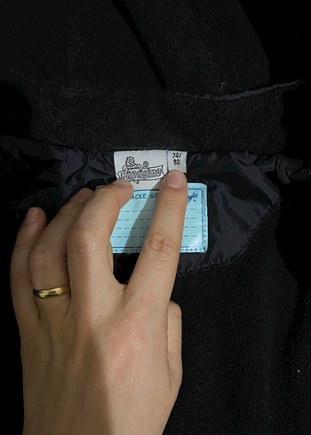 Erkek Çocuk Lacivert Kapüşonlu Mont - Görsel 3