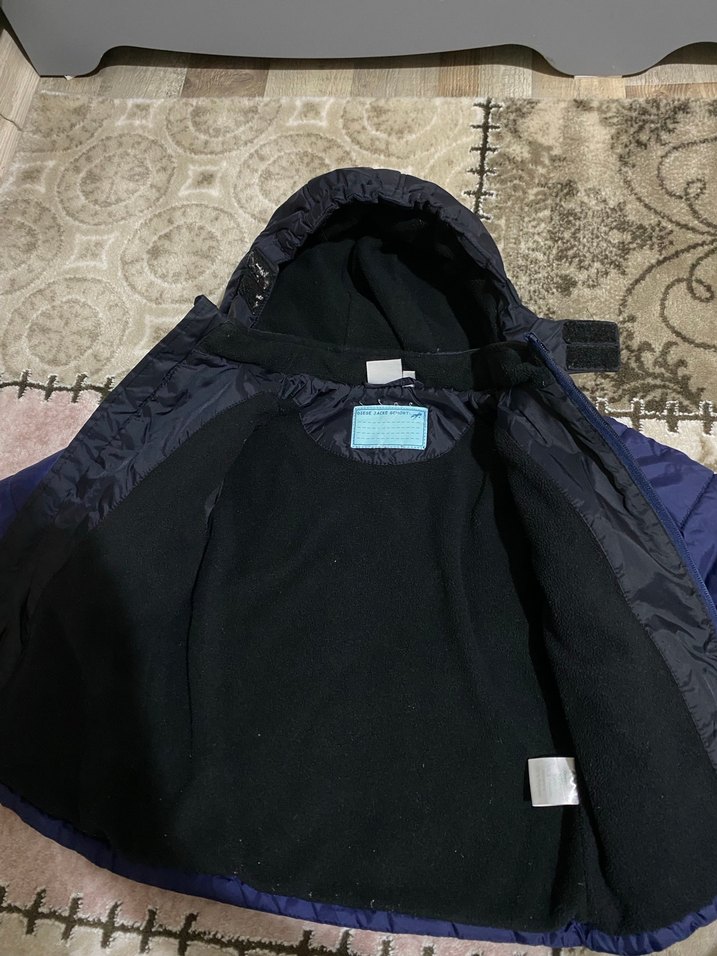 Erkek Çocuk Lacivert Kapüşonlu Mont - Görsel 4