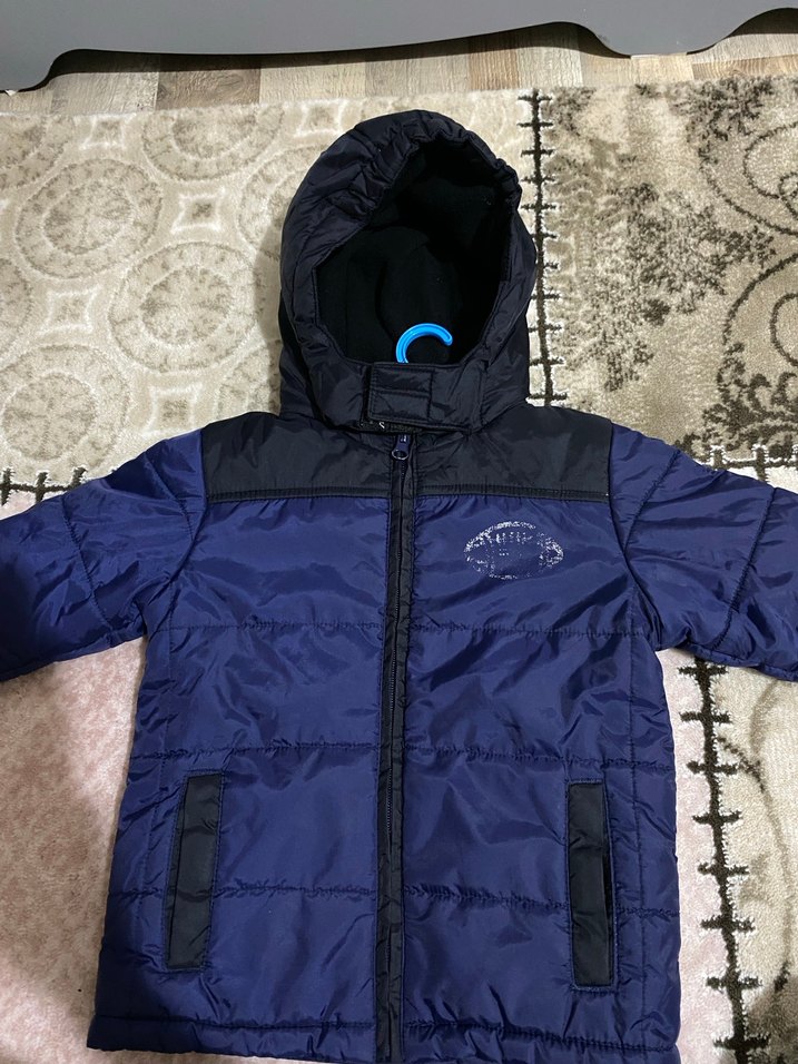 Erkek Çocuk Lacivert Kapüşonlu Mont - Görsel 2