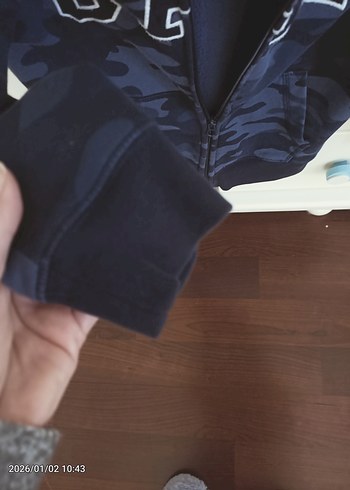 GAP Erkek Çocuk Kapüşonlu Fermuarlı Sweatshirt - Görsel 5
