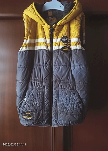 Lcw Sarı Gri Kapüşonlu Erkek Çocuk Yelek - Görsel 7