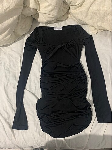 34 Beden siyah Renk Beyyoğlu butik siyah mini elbise