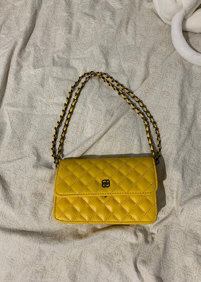 Sarı çanta - Görsel 2