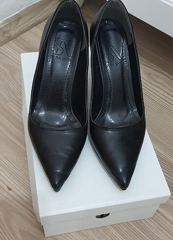 Zara Stiletto ayakkabı