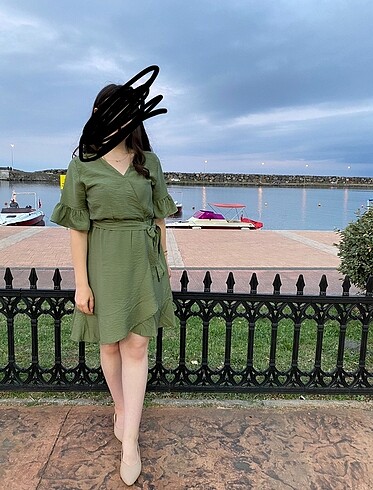 Çok tatlı balon kol kısa elbise