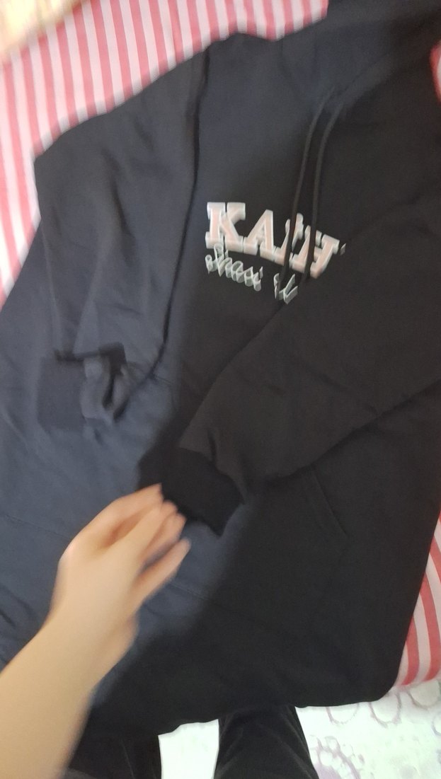 Siyah Kapüşonlu Uzun Sweatshirt - Görsel 3