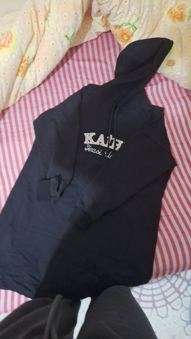 Siyah Kapüşonlu Uzun Sweatshirt - Görsel 5