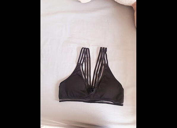 Bikini üstü 